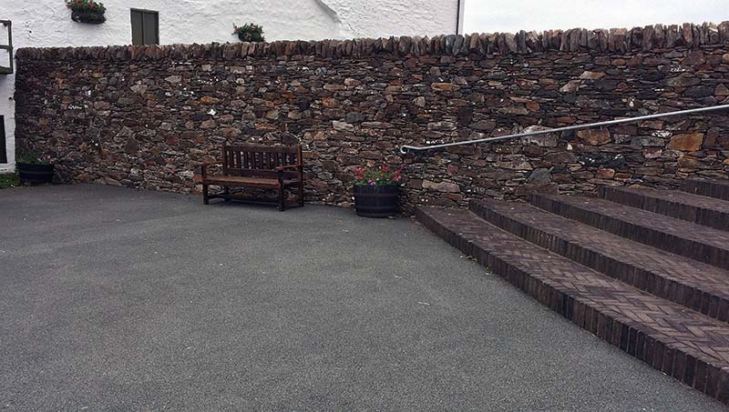 Drystone wall Ardbeg distillery